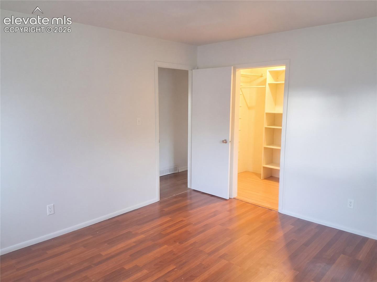 Listing photo 20 for 4015 Valli Vista Road