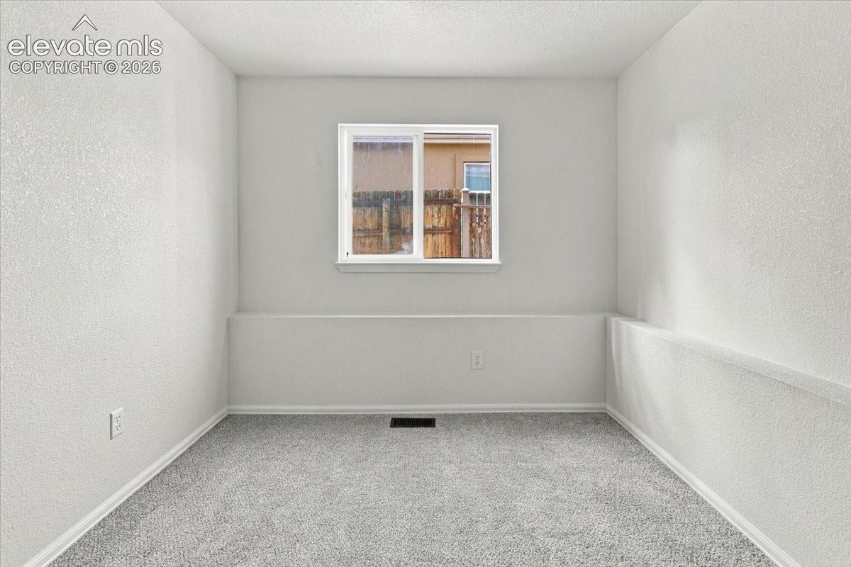 Listing photo 28 for 9209 Granger Lane