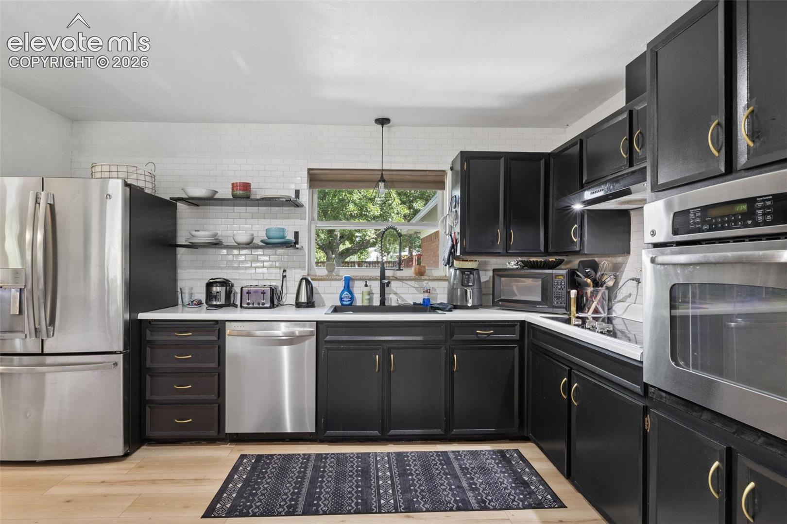 Listing photo 18 for 2761 N Prospect Street