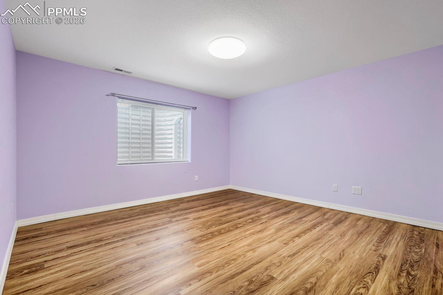 Listing photo 22 for 12555 Handles Peak Way