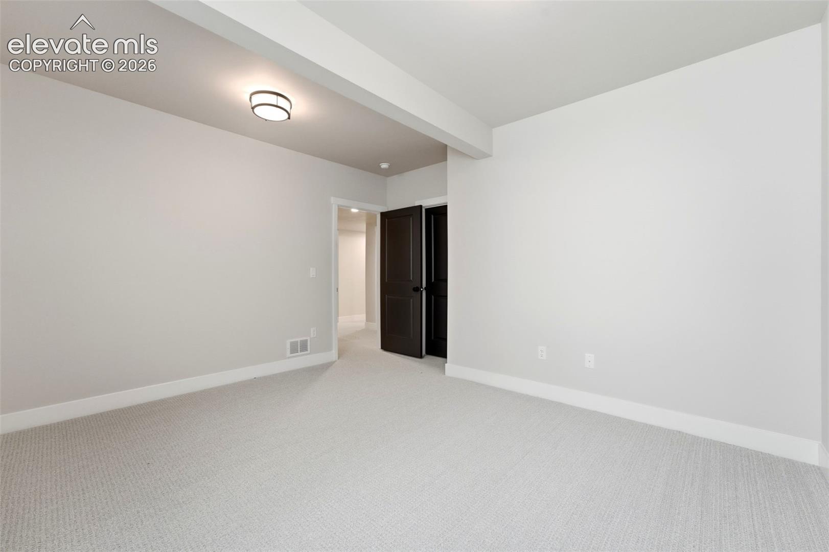 Listing photo 40 for 2429 Sangria Court