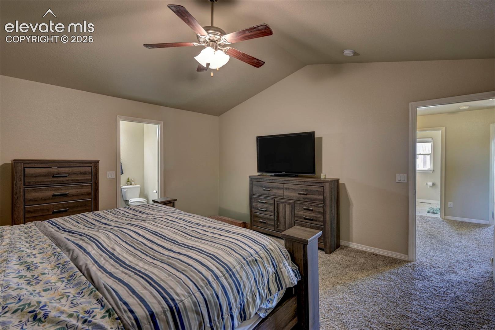 Listing photo 32 for 10018 Silver Stirrup Drive