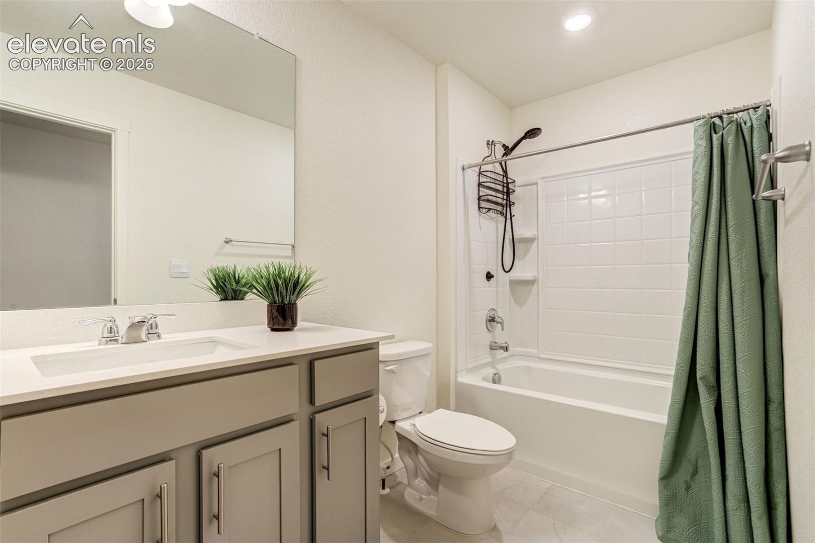 Listing photo 35 for 2110 Indian Balsam Drive
