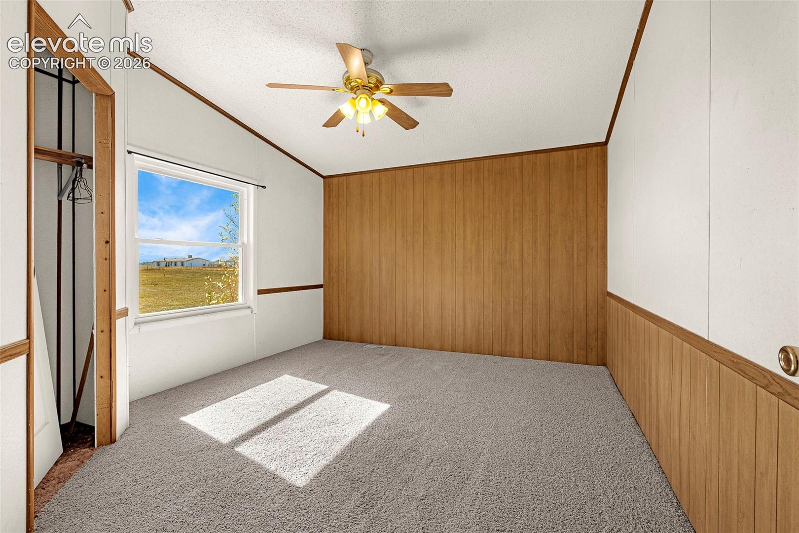 Listing photo 12 for 5505 Prospero Road