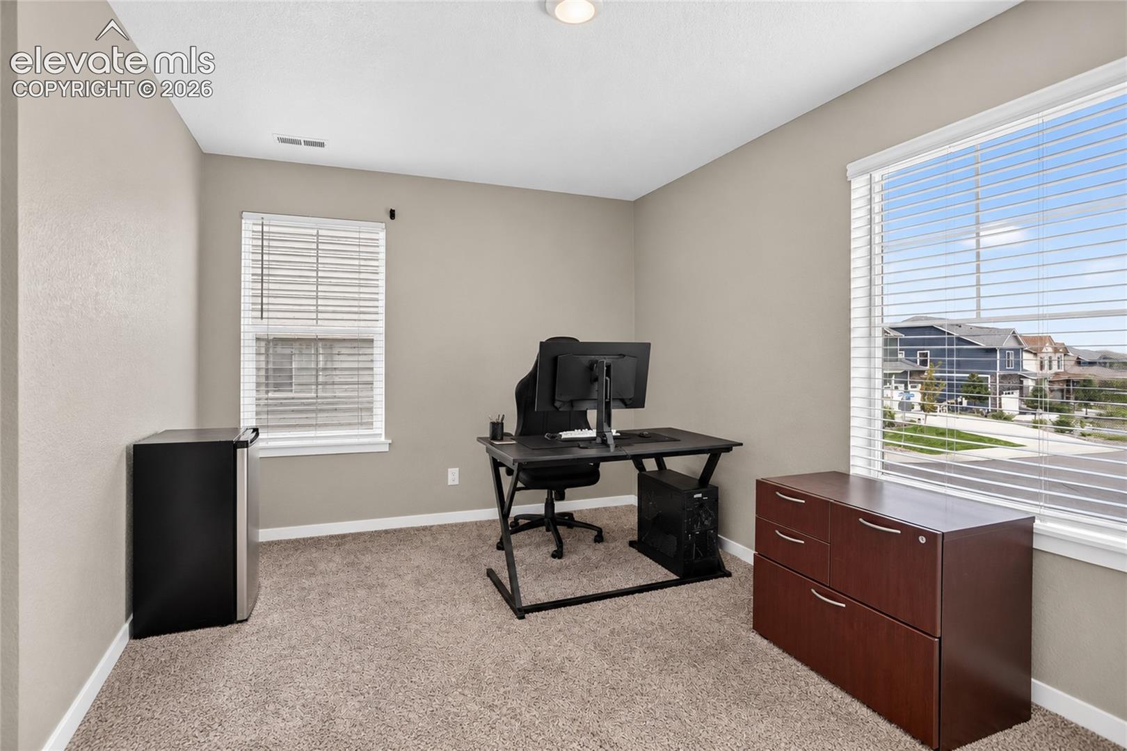 Listing photo 16 for 2051 Rosette Lane