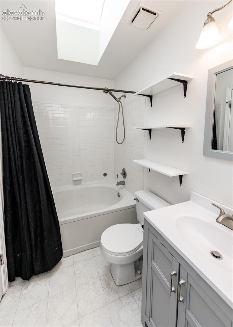 Listing photo 20 for 604 Fountain Mesa Road