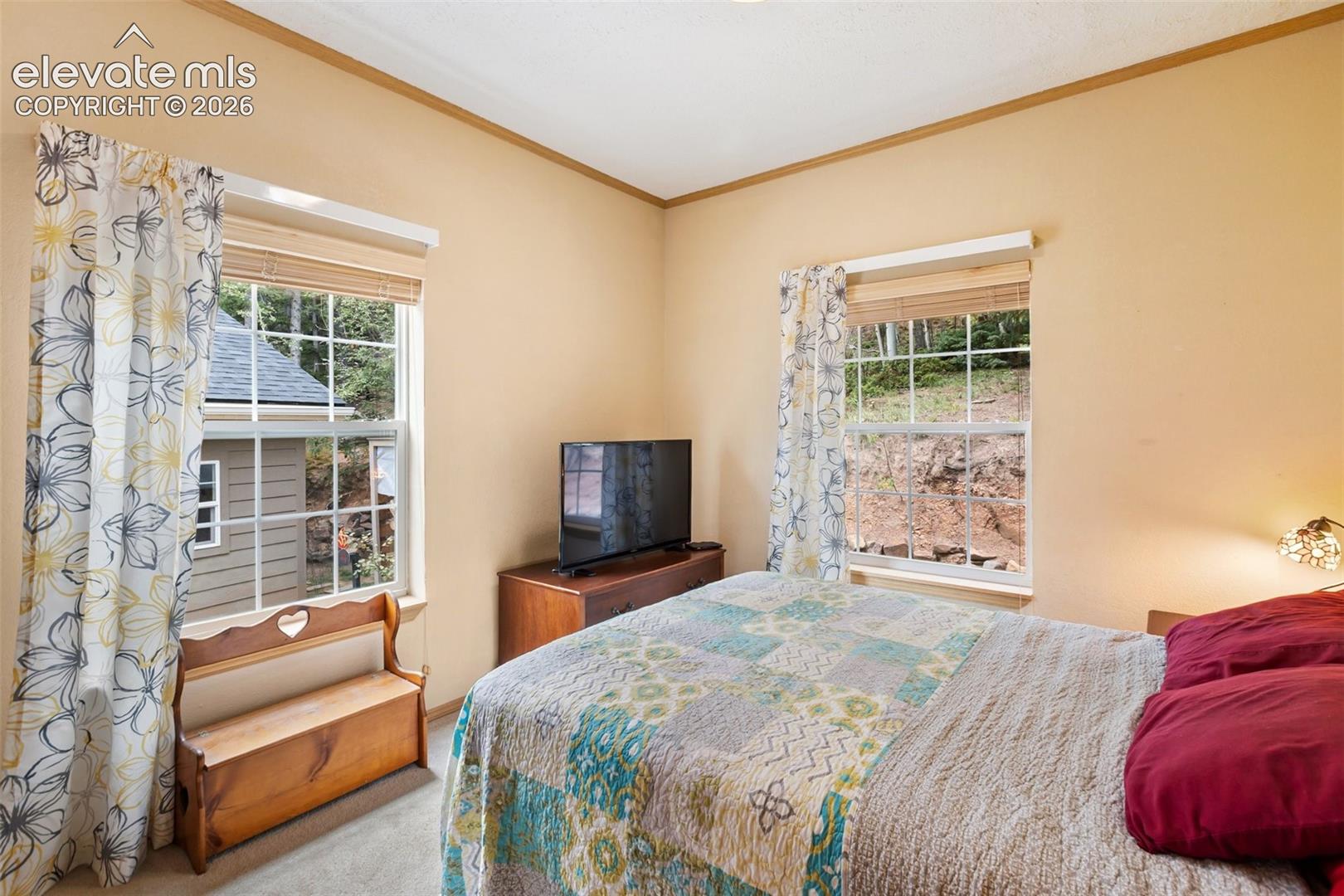 Listing photo 30 for 129 Kestrel Court