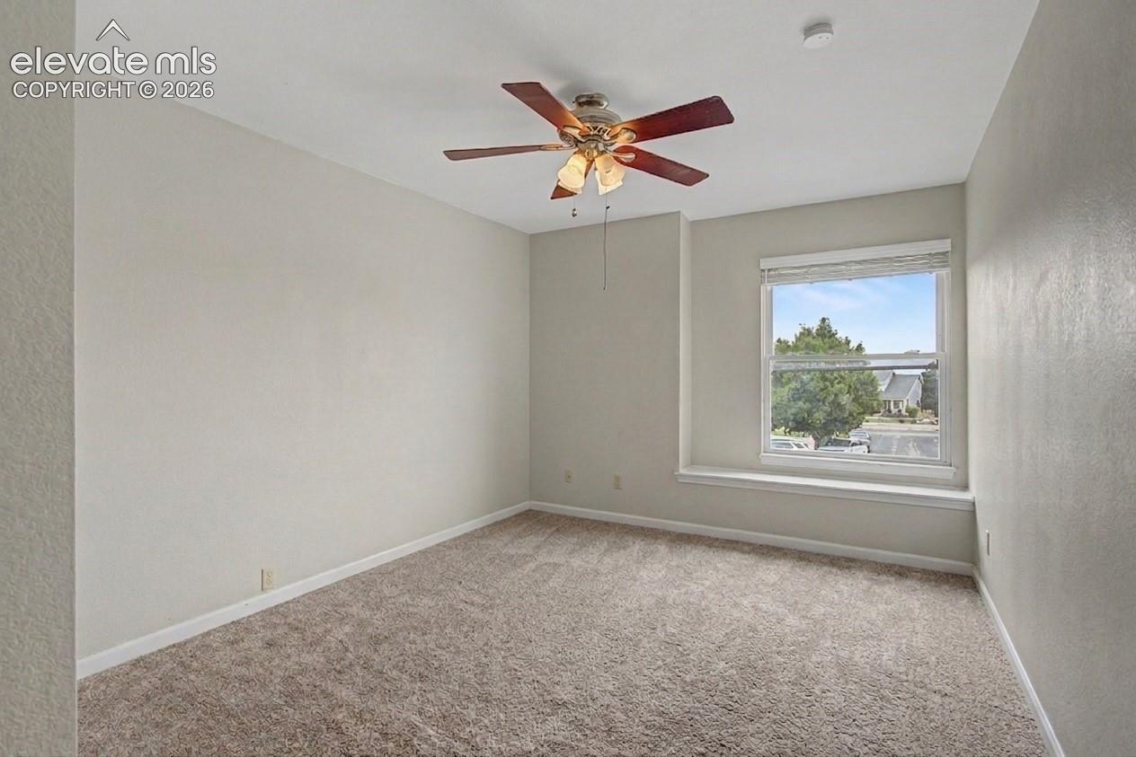 Listing photo 28 for 8335 Ashford Court