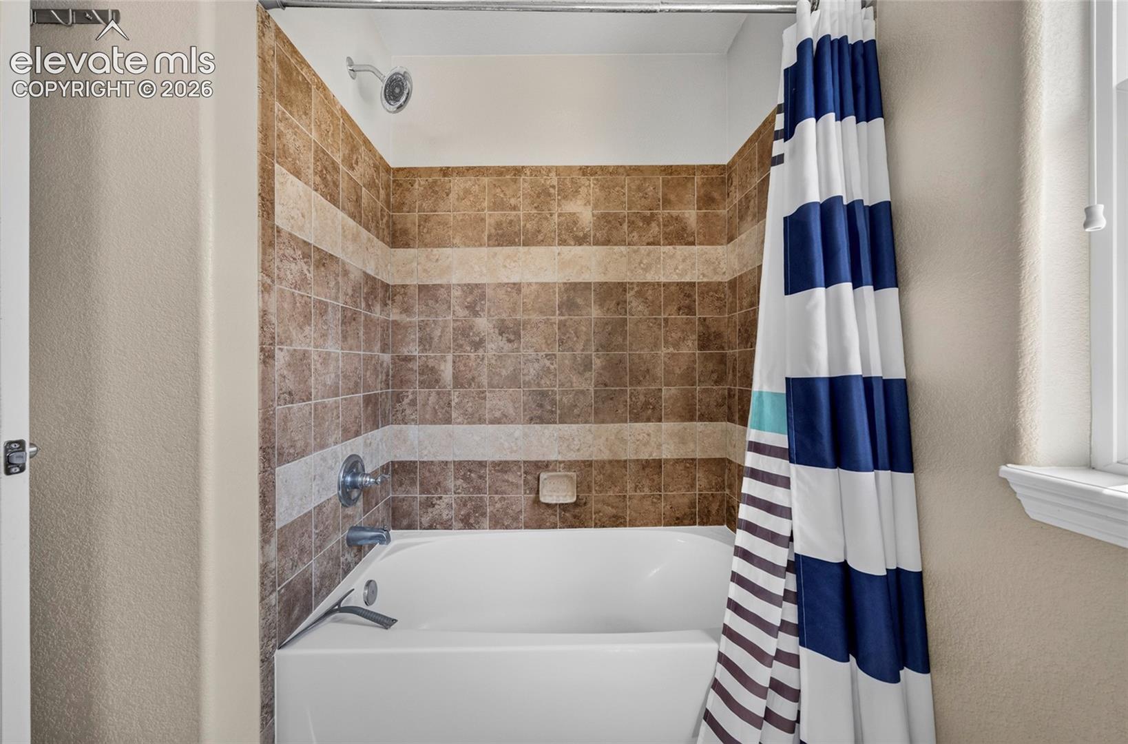 10568 Abrams Drive, photo 30