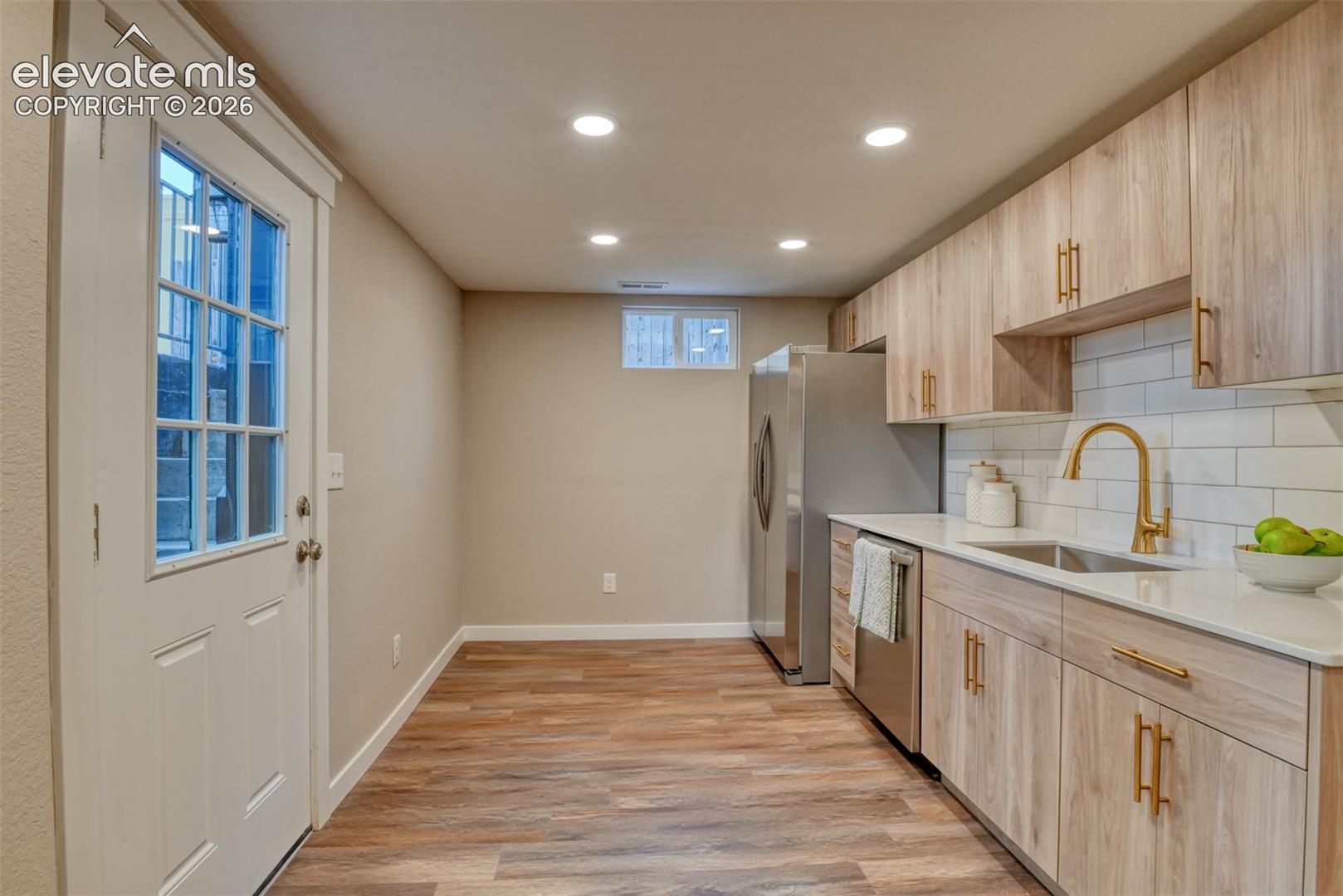 Listing photo 30 for 2606 E Boulder Street