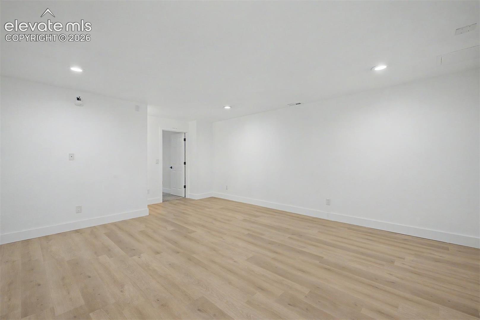 Listing photo 31 for 5423 Lions Gate Lane