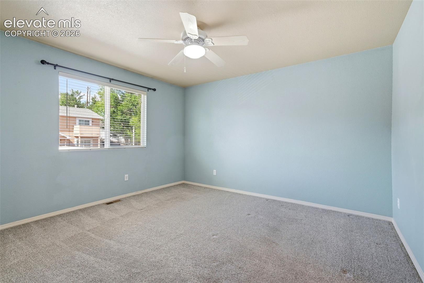 2310 La Salle Street, photo 27