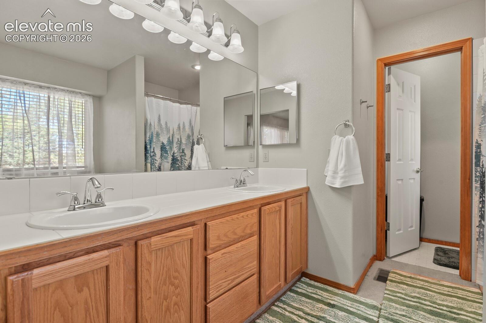 Listing photo 21 for 4912 Chariot Drive