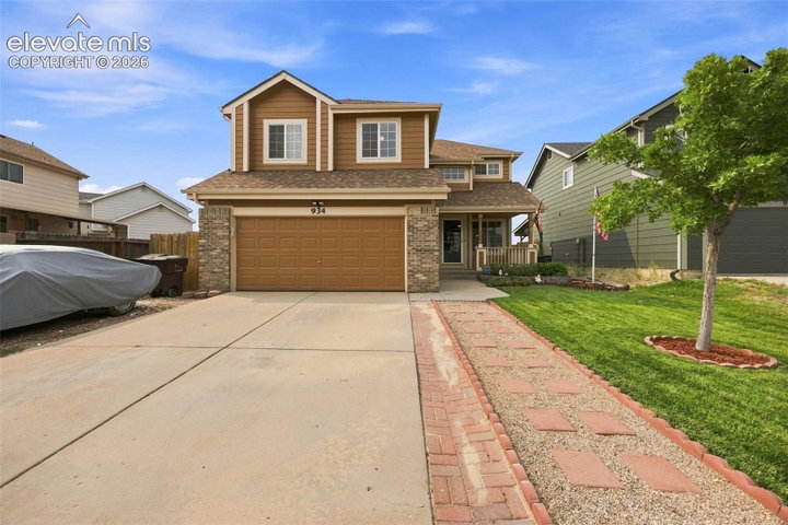 934 Square Dance Lane — listing photo