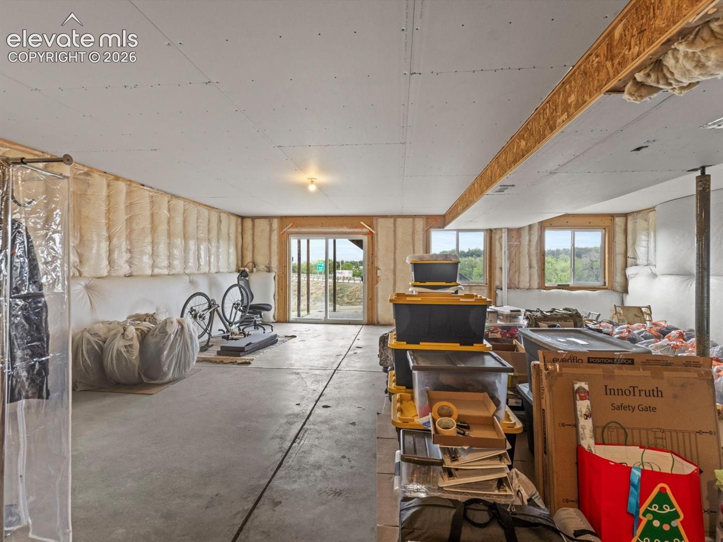 Listing photo 37 for 1564 Grand Overlook Street