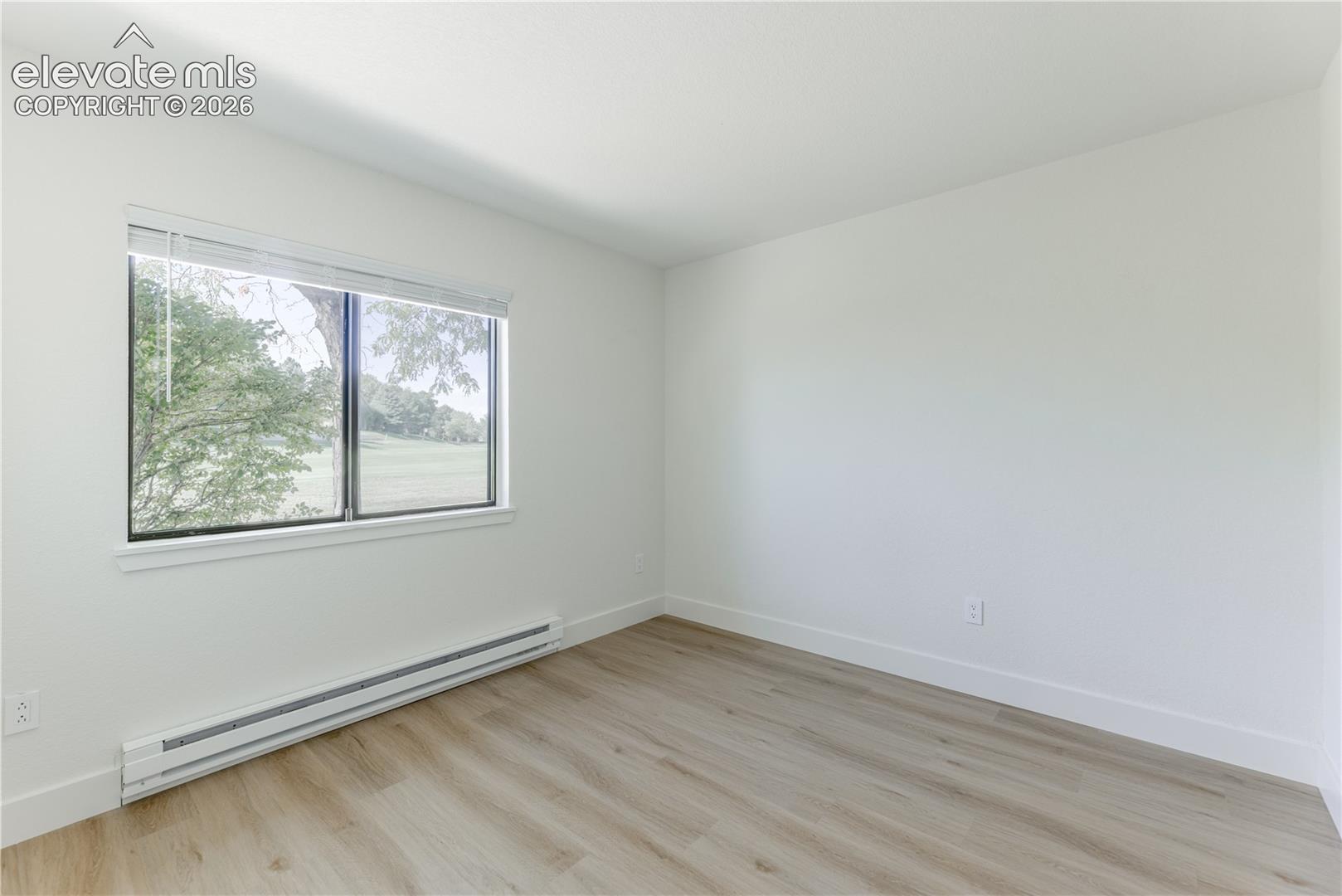 Listing photo 12 for 2522 S Worchester Court E