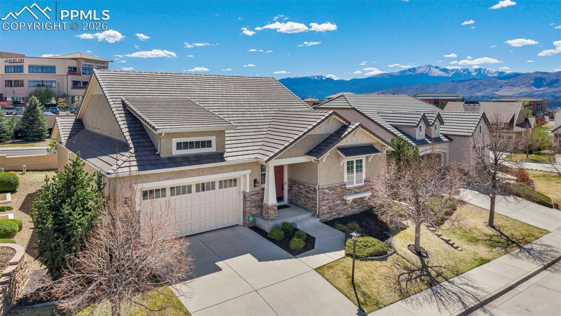2359 Pine Valley View