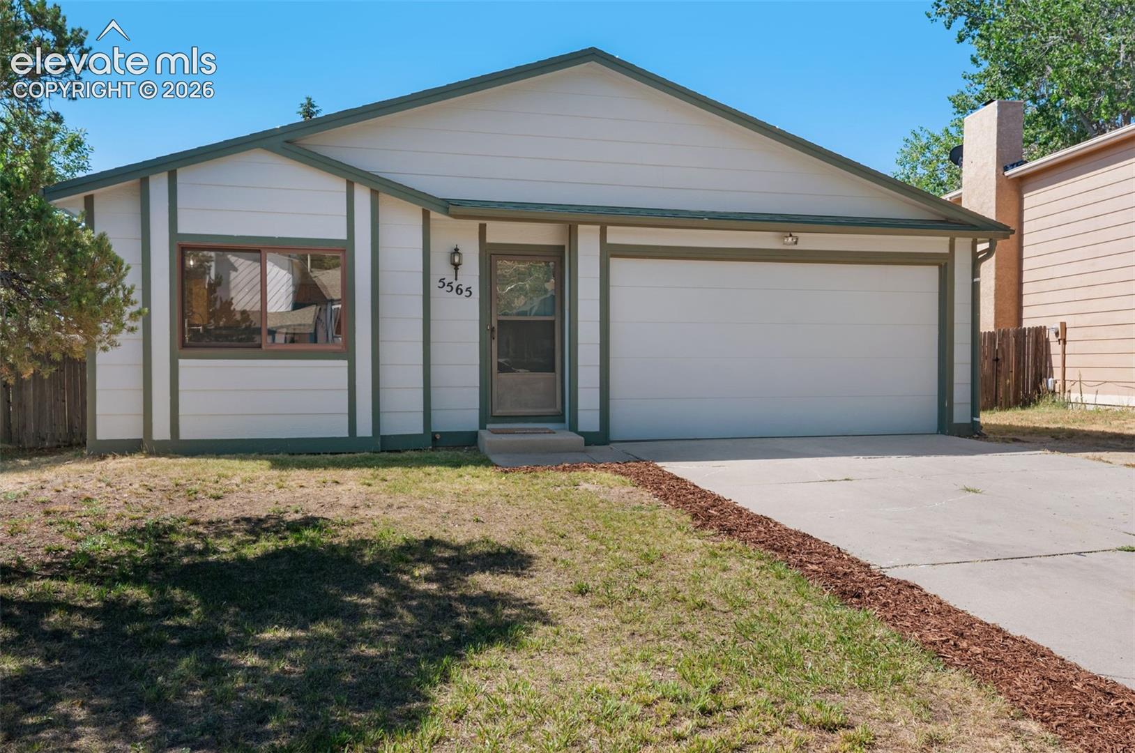 5565 Alma Terrace
