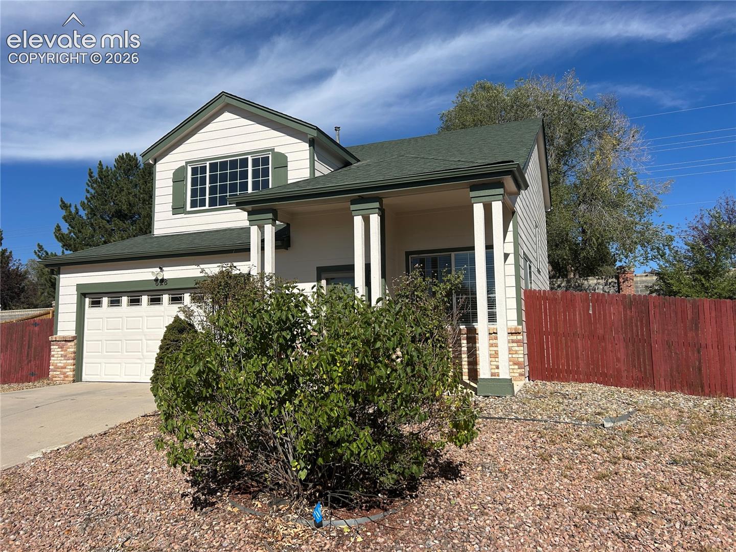 Listing photo 12 for 628 Prairie Star Circle