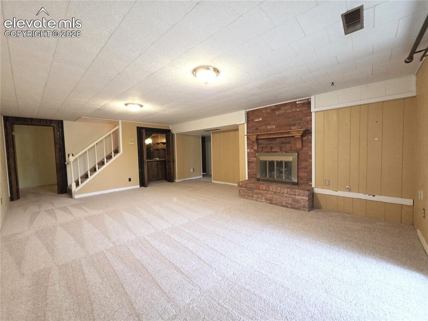 Listing photo 24 for 538 Lakewood Circle