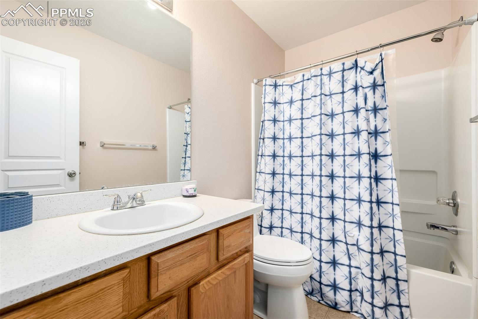 Listing photo 20 for 830 Winebrook Way