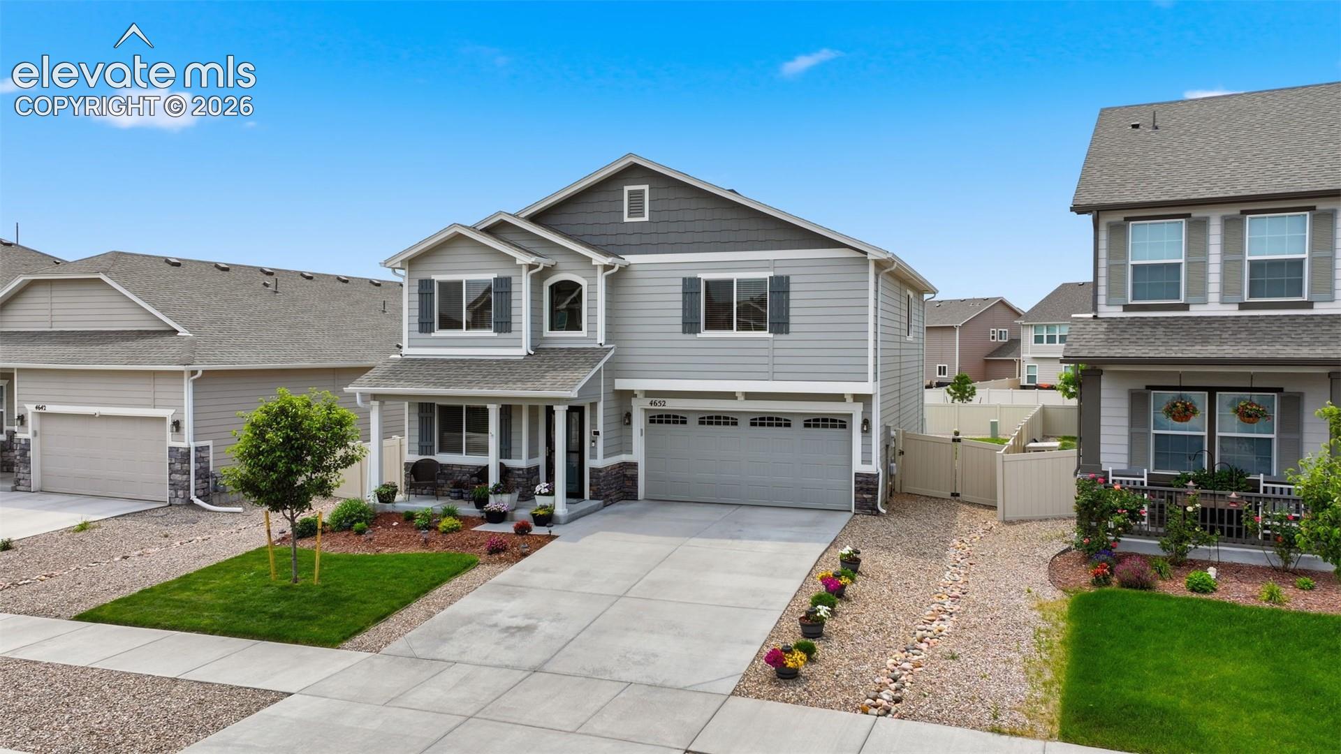Listing photo 2 for 4652 Amazonite Drive