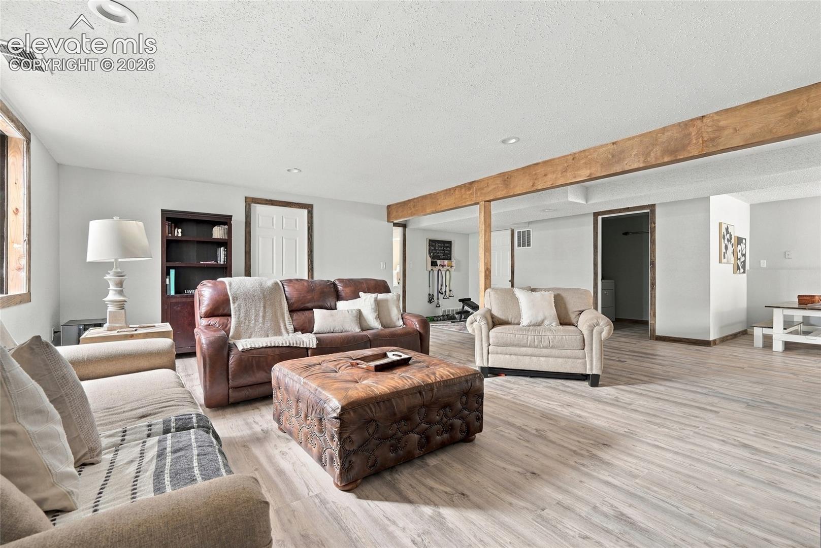 Listing photo 36 for 6326 Pulpit Rock Drive