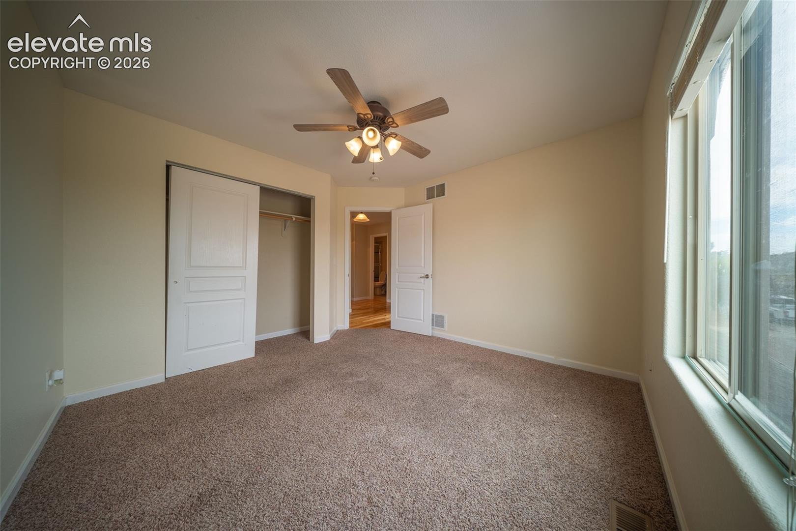 Listing photo 29 for 5078 Hummingbird Court
