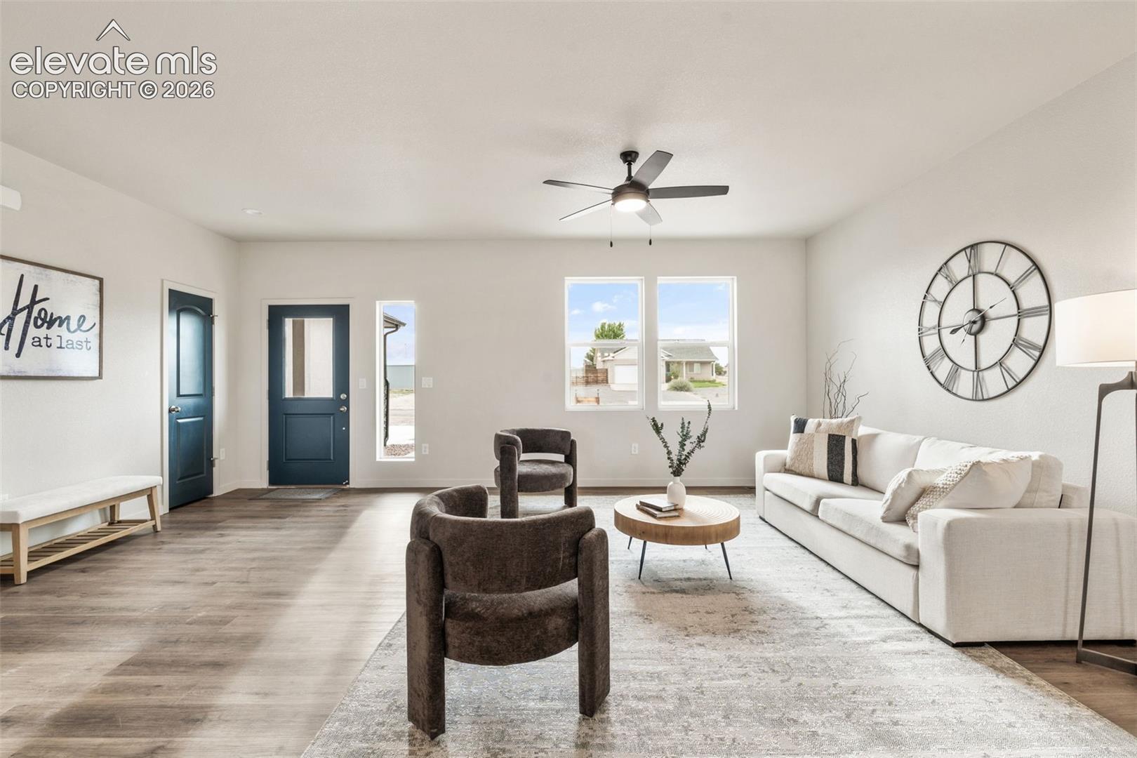 Listing photo 9 for 280 S Meriweather Drive