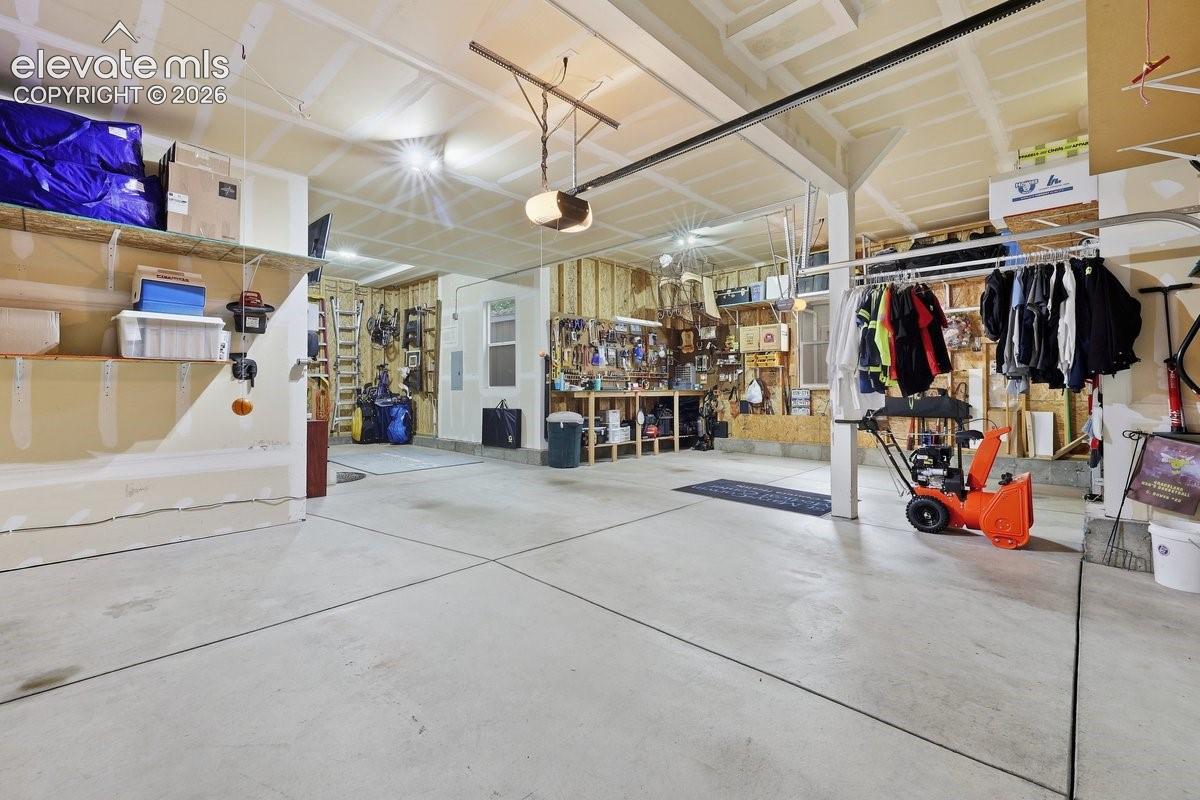 Listing photo 44 for 3502 Red Baron Drive