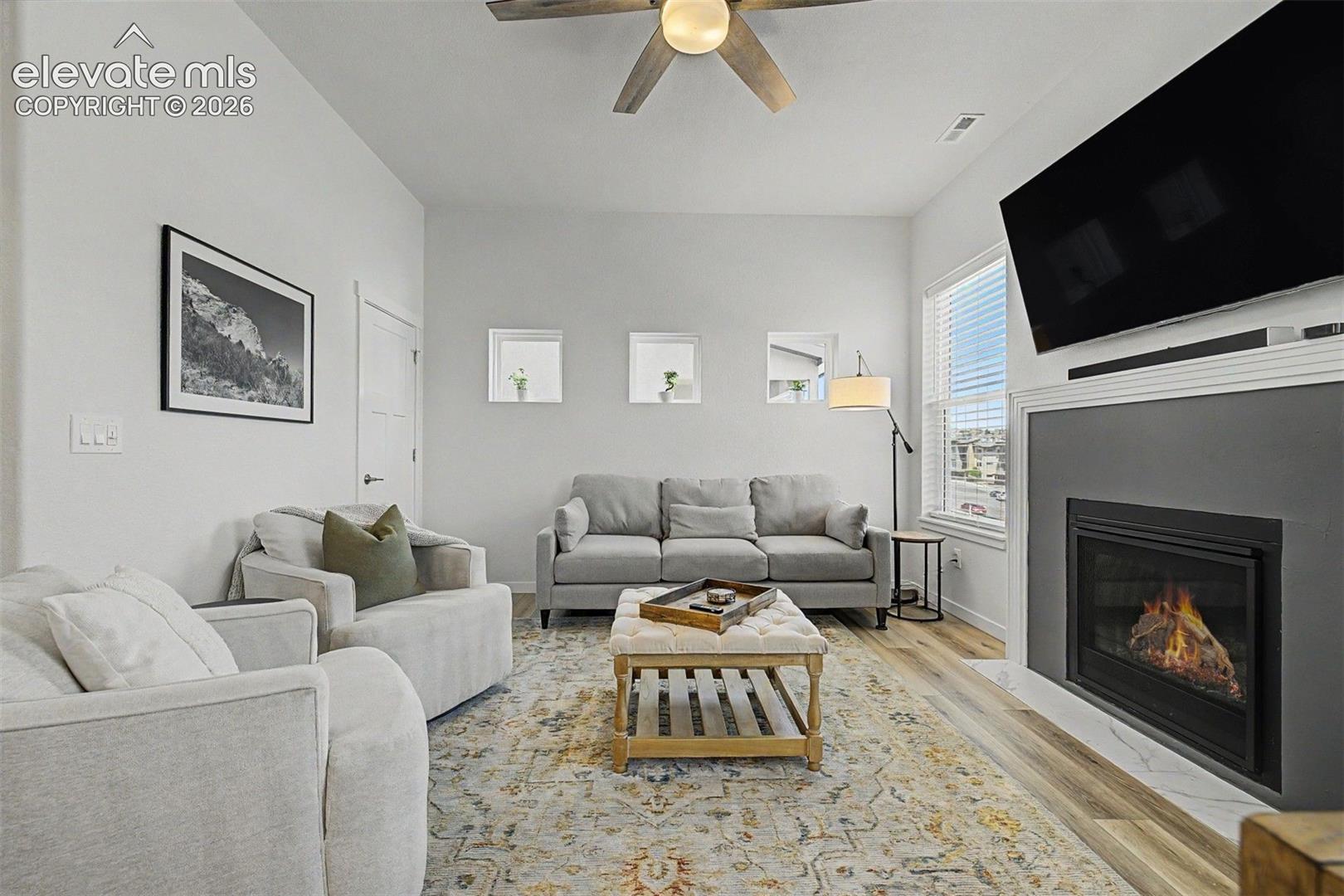 Listing photo 15 for 5675 Villa Lorenzo Drive