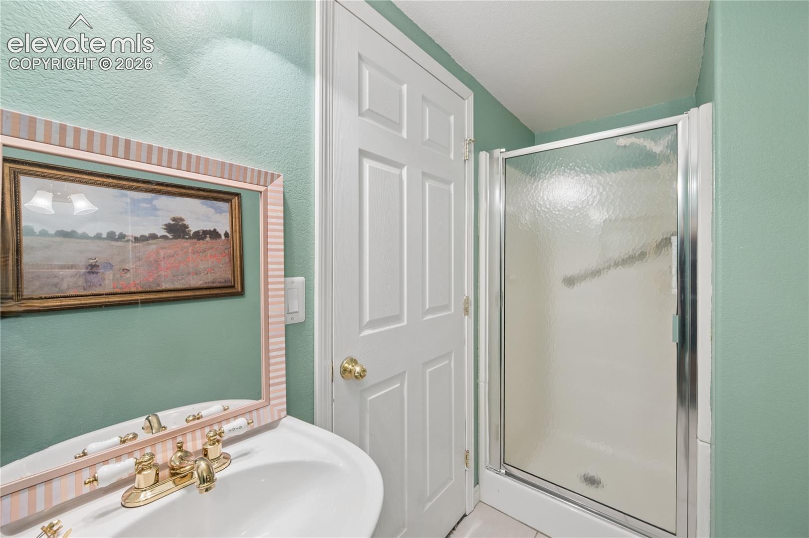 Listing photo 40 for 2285 Vanreen Drive