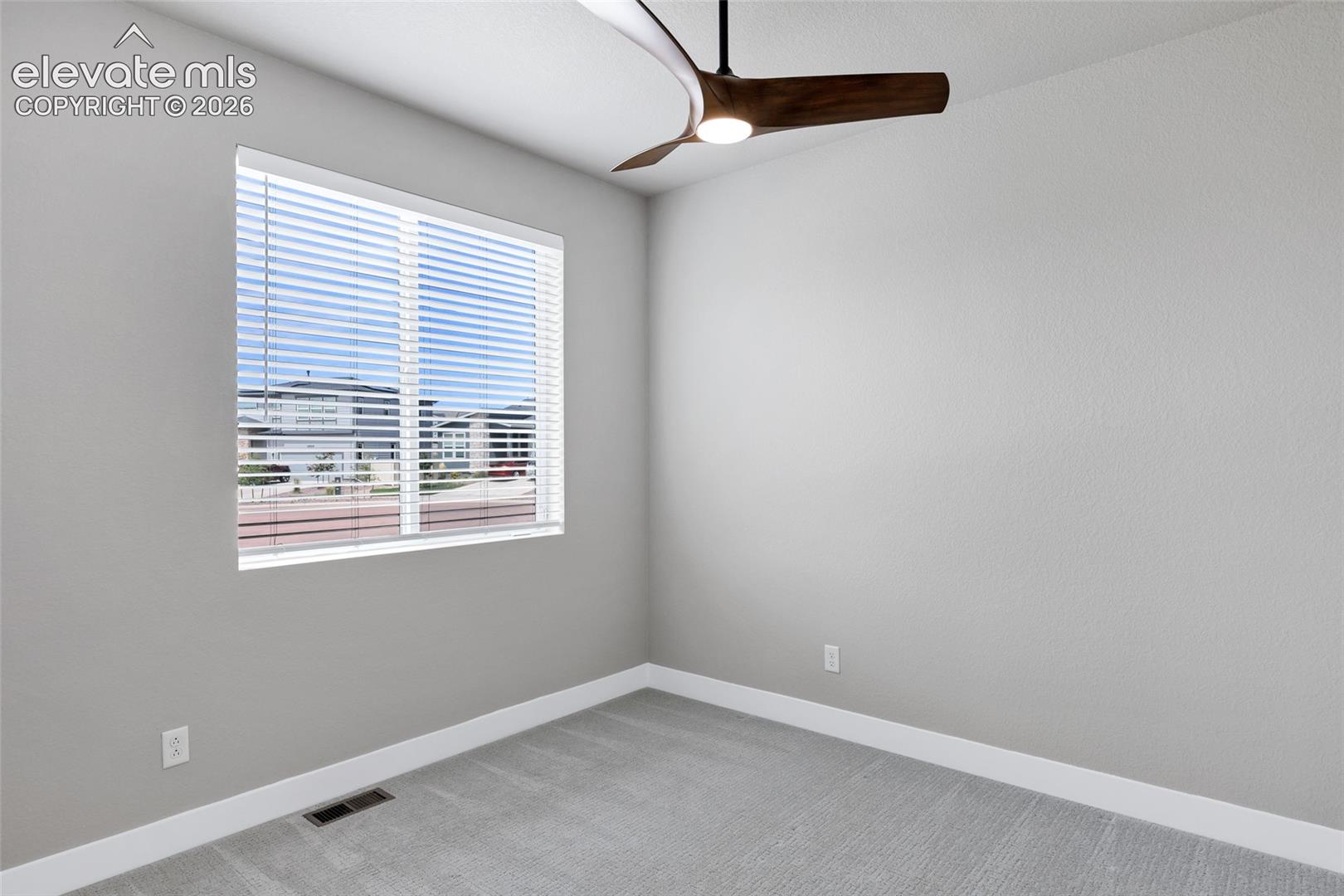 Listing photo 7 for 12951 Ranch Gate Drive