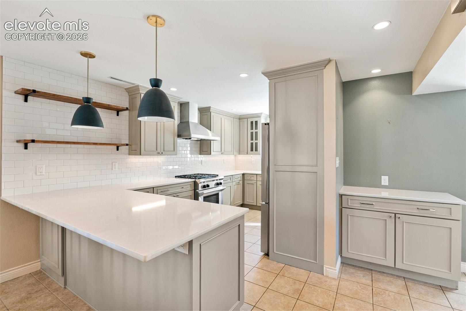 Listing photo 14 for 3071 Banjo Drive