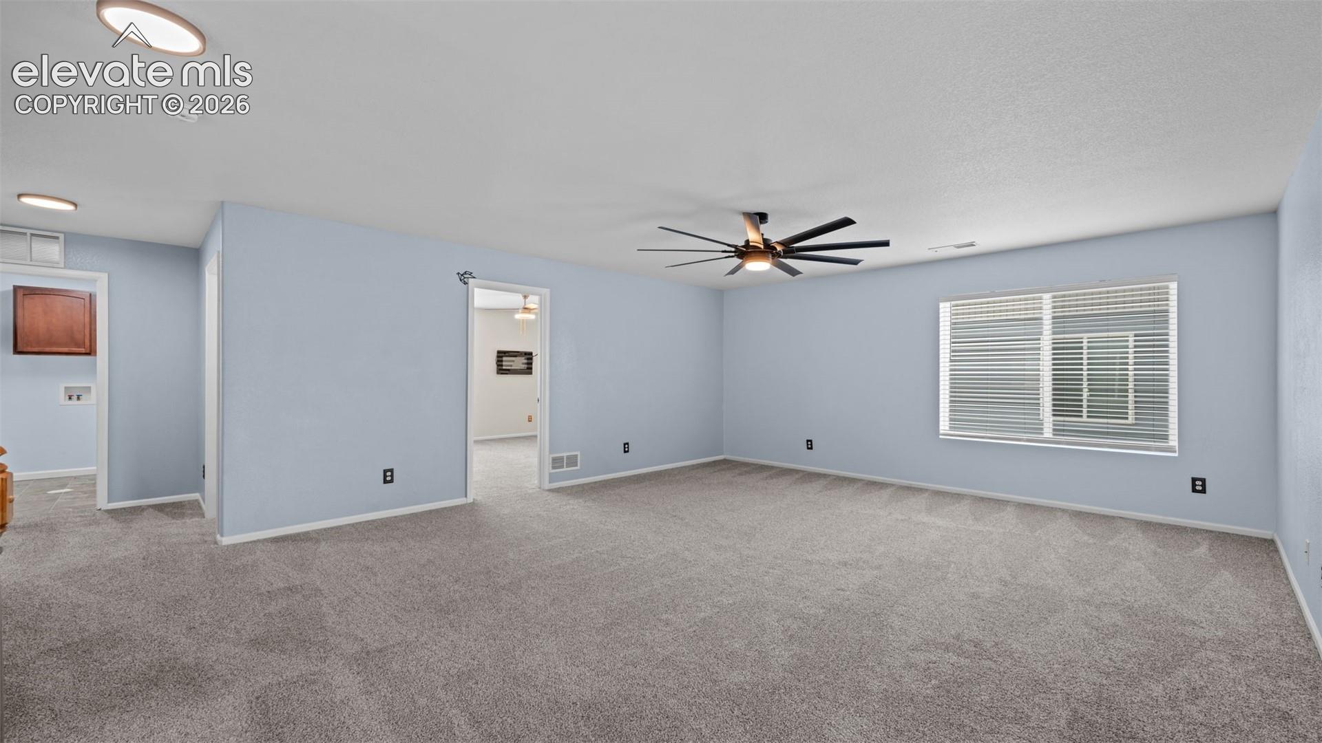 Listing photo 19 for 7915 Bonfire Trail