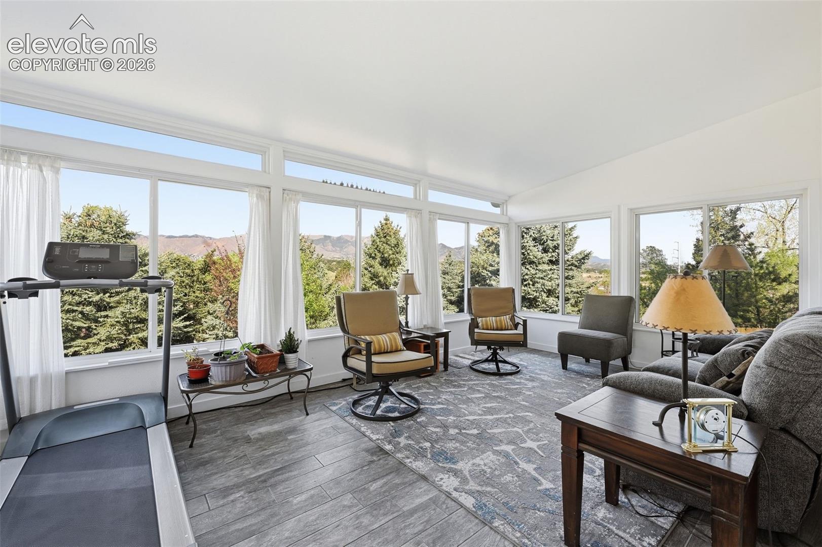 6364 Galway Drive, photo 32