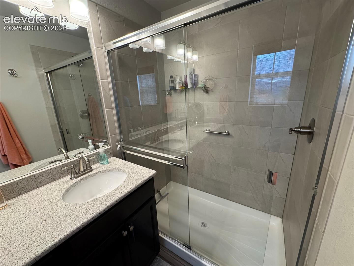 Listing photo 16 for 8610 Laurel Mountain View