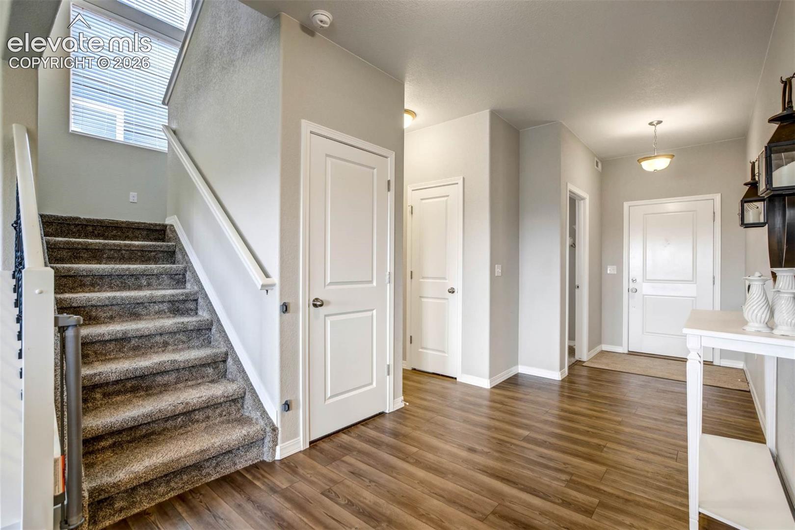 Listing photo 8 for 8747 Bynum Drive