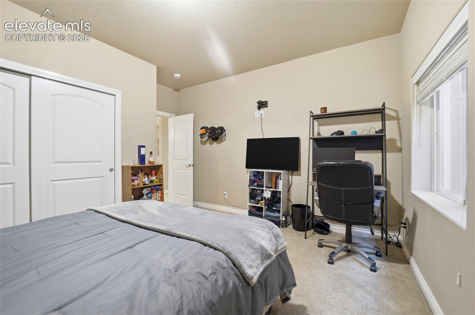 Listing photo 25 for 9982 Golf Crest Drive