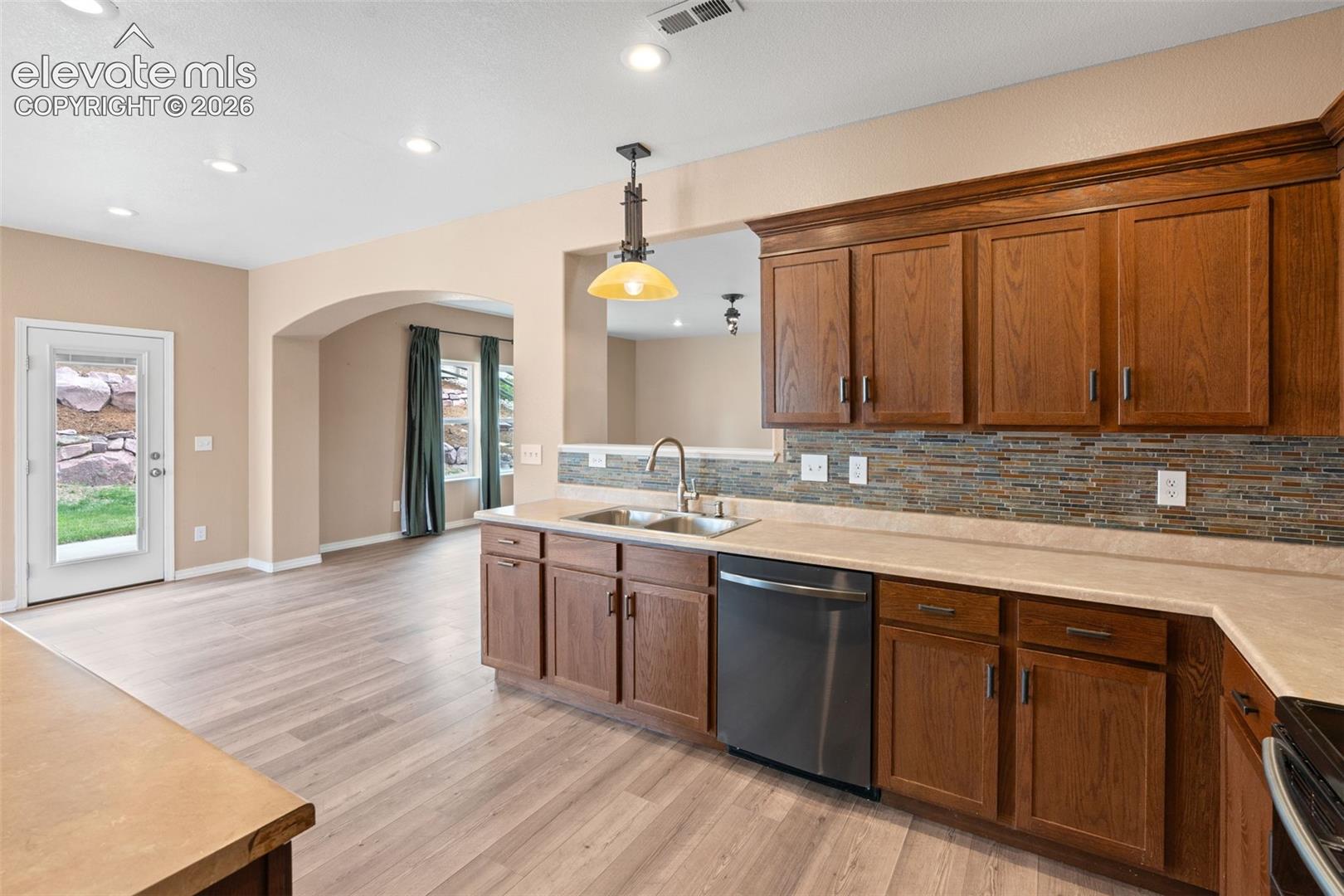 Listing photo 7 for 1295 Diamond Rim Drive