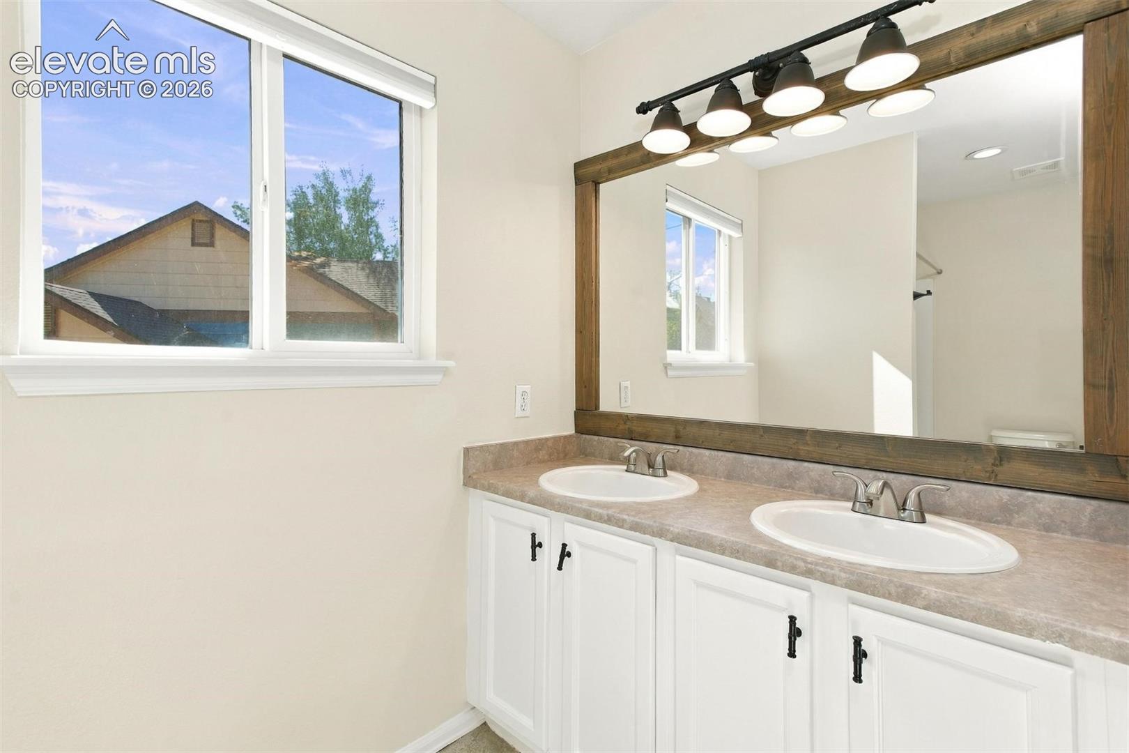 Listing photo 20 for 5263 Prairie Grass Lane