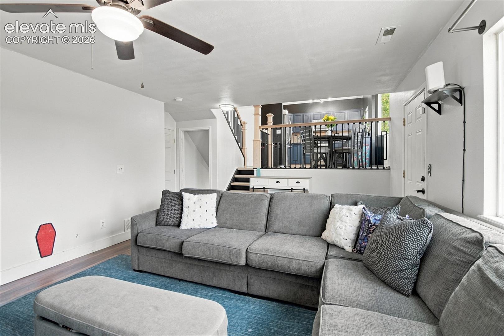 Listing photo 11 for 11224 Berry Farm Road