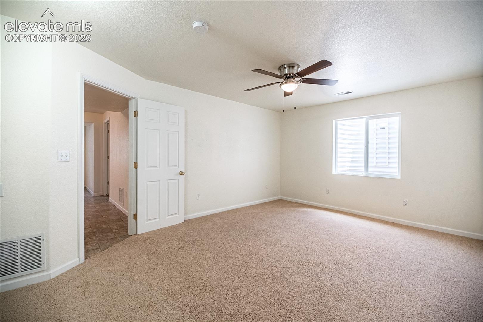 Listing photo 33 for 7119 Lone Eagle Lane