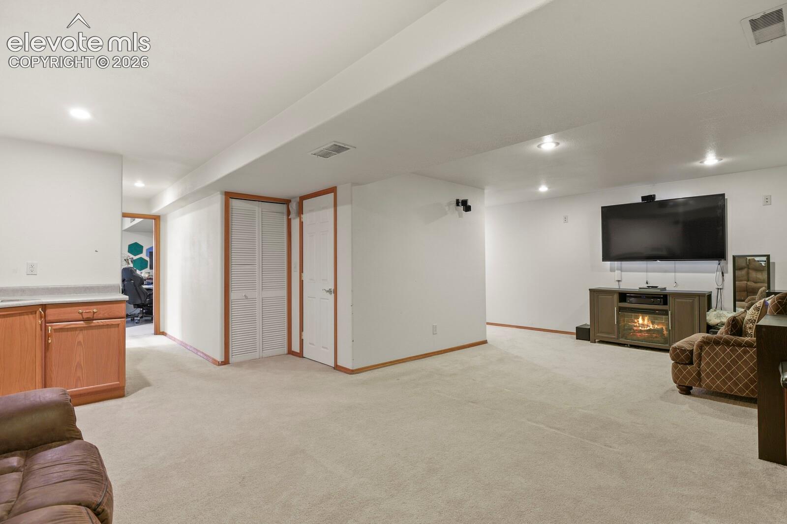 Listing photo 31 for 4912 Chariot Drive