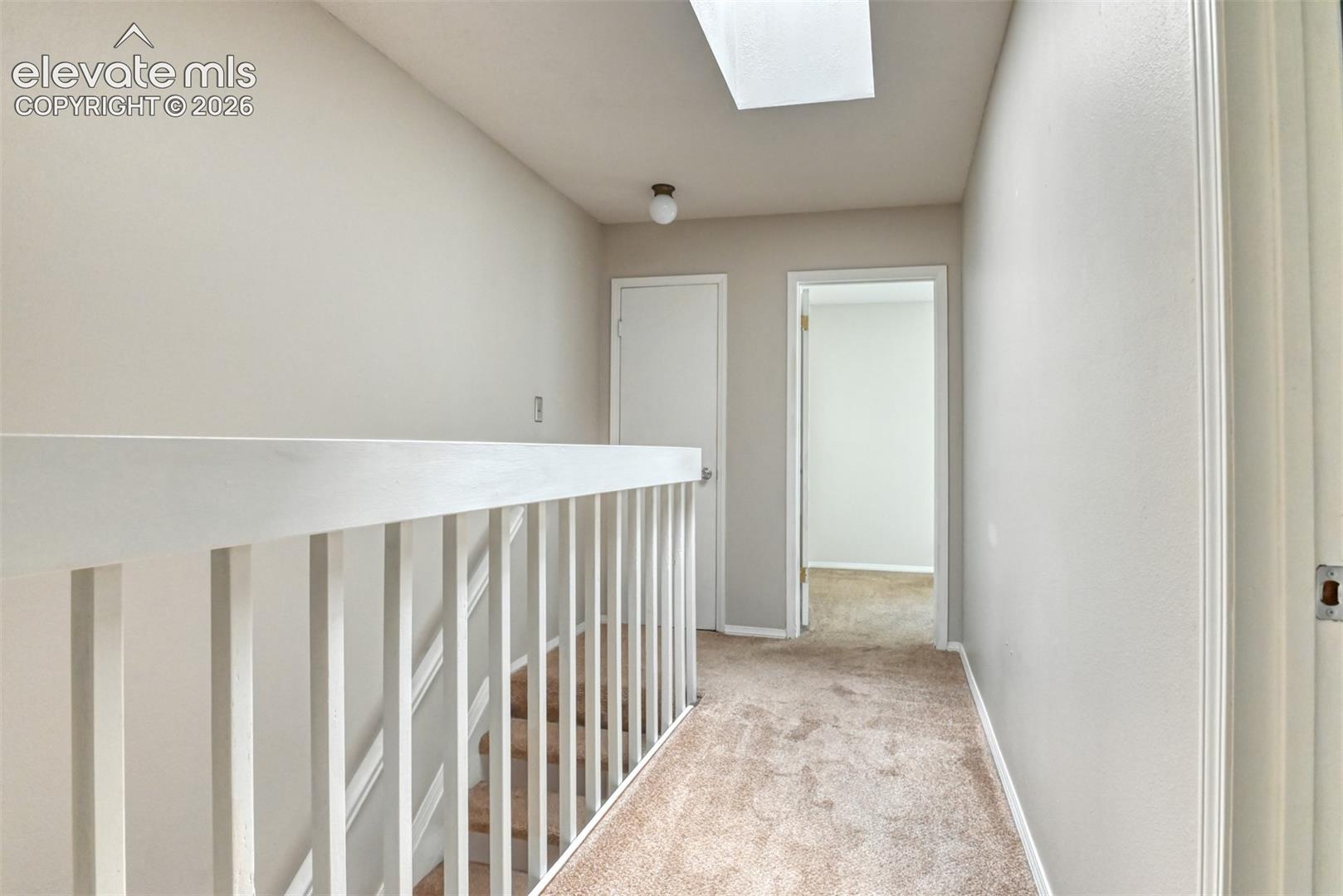 Listing photo 28 for 590 Manor Court B