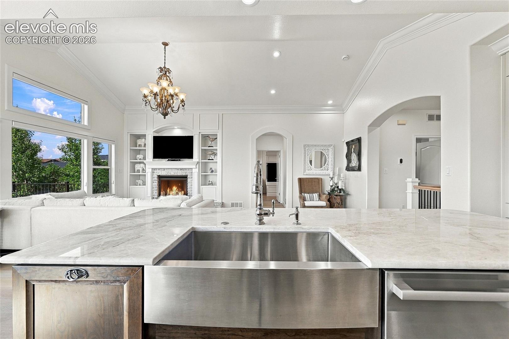 Listing photo 10 for 12622 Timberglen Terrace