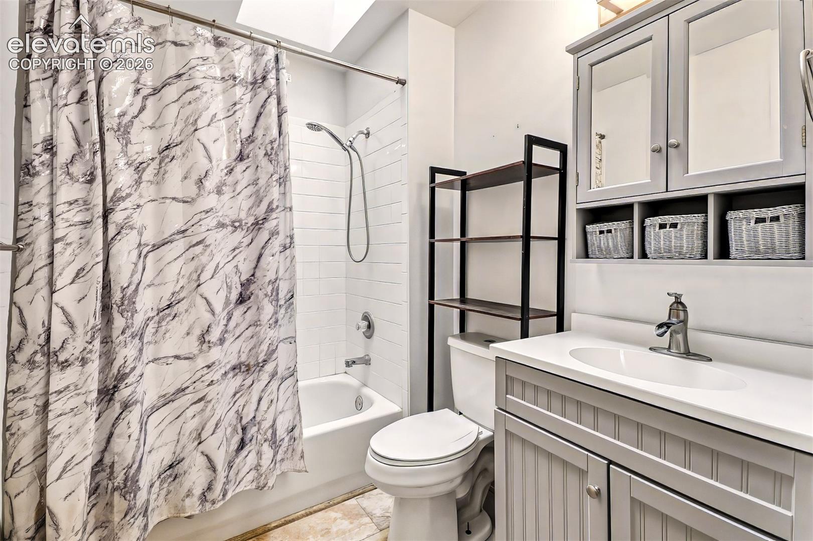 Listing photo 19 for 9650 Dutch Elm Drive