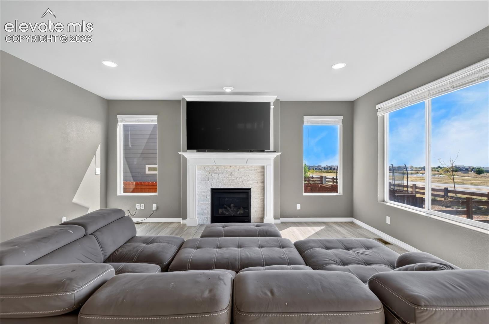 Listing photo 7 for 9622 Fairway Glen Drive