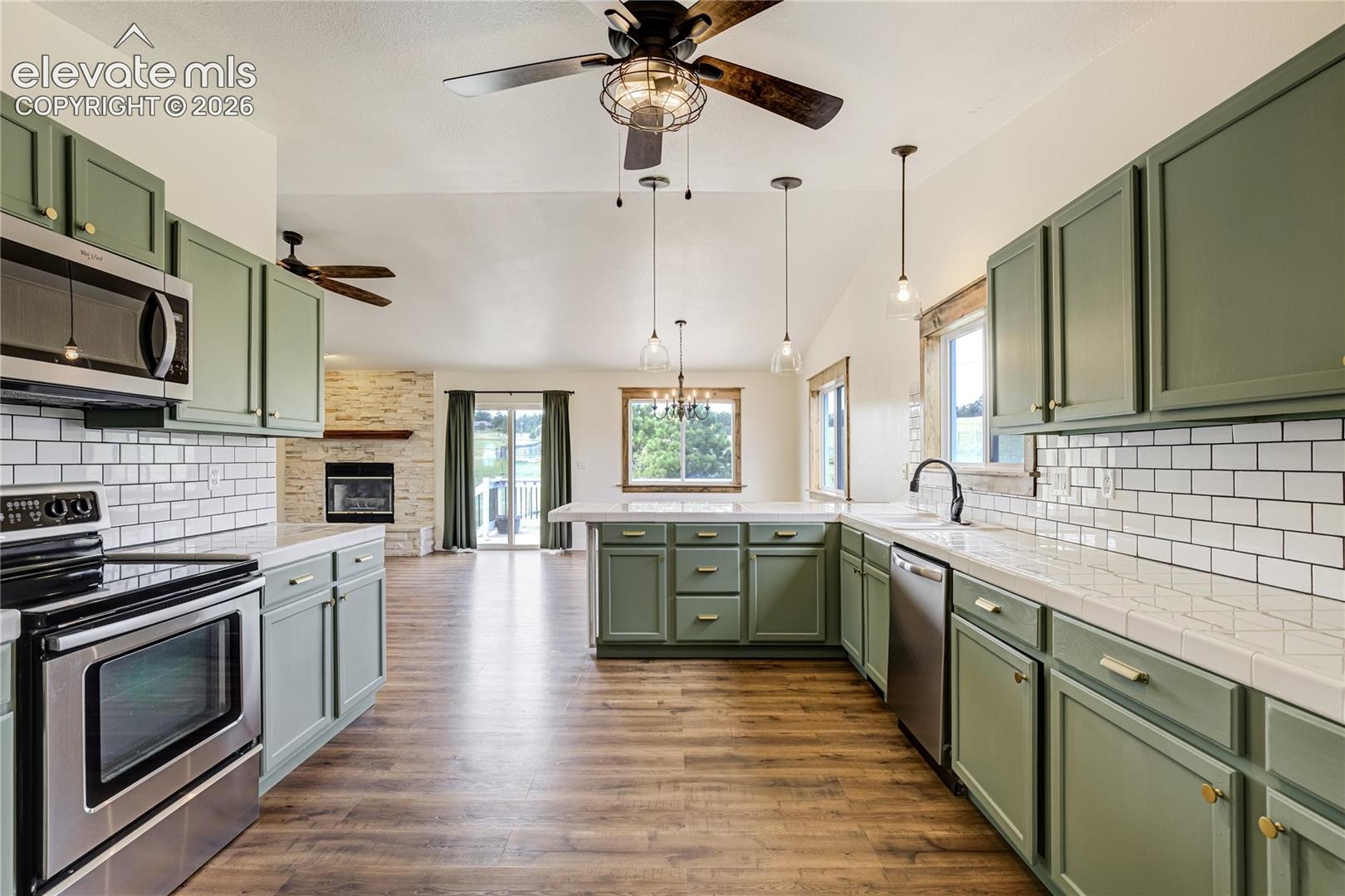 Listing photo 17 for 17650 Fremont Fort Drive