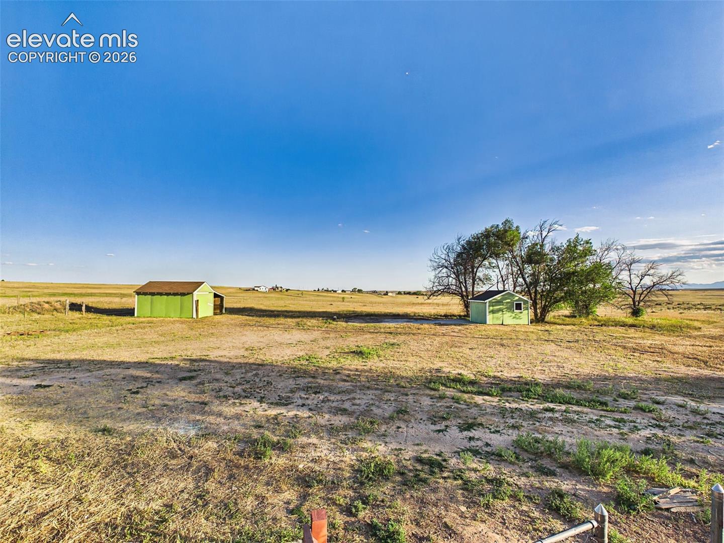 Listing photo 42 for 23015 Murphy Road